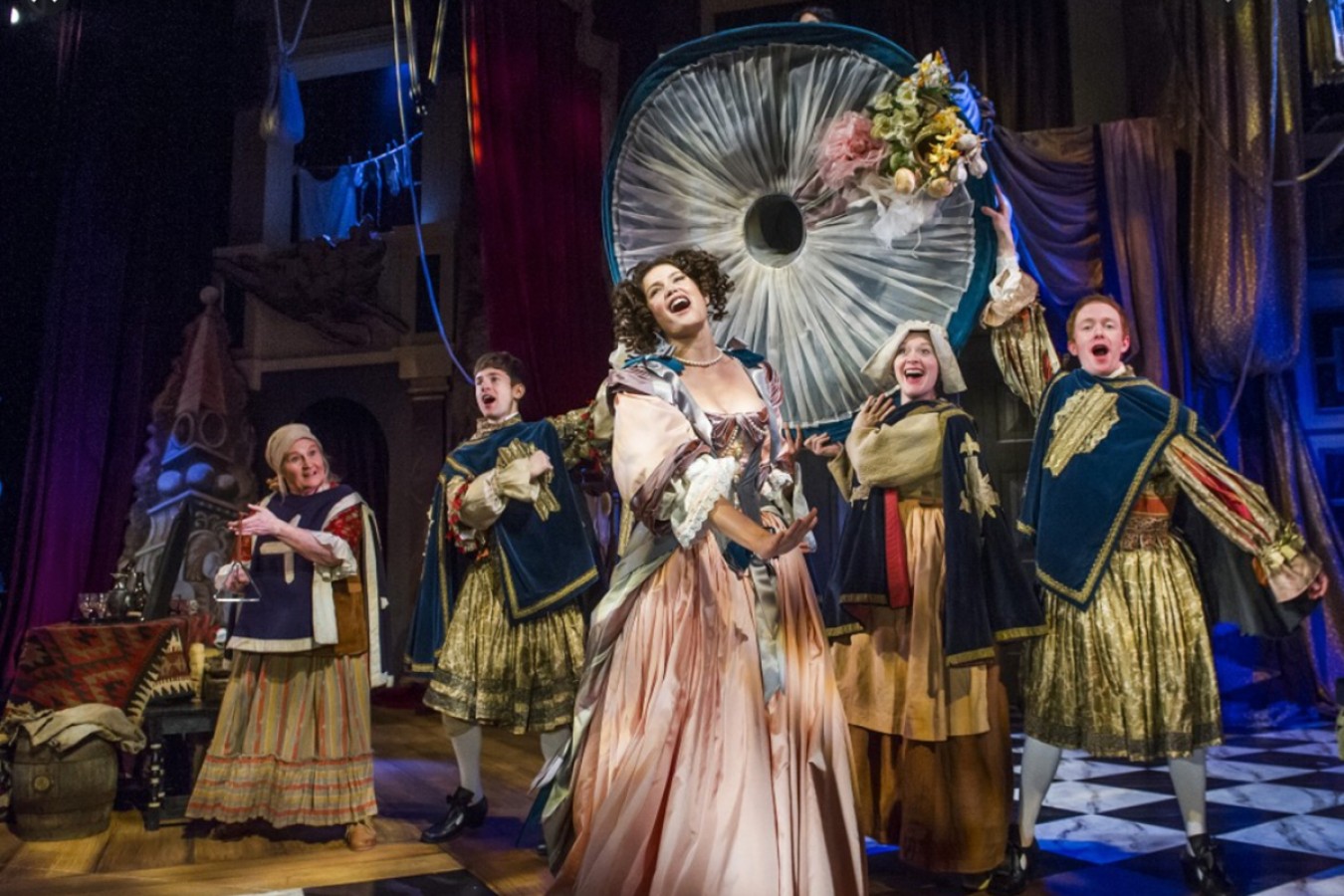 Nell Gwynn, Apollo Theatre- Photo: Tristram Kenton