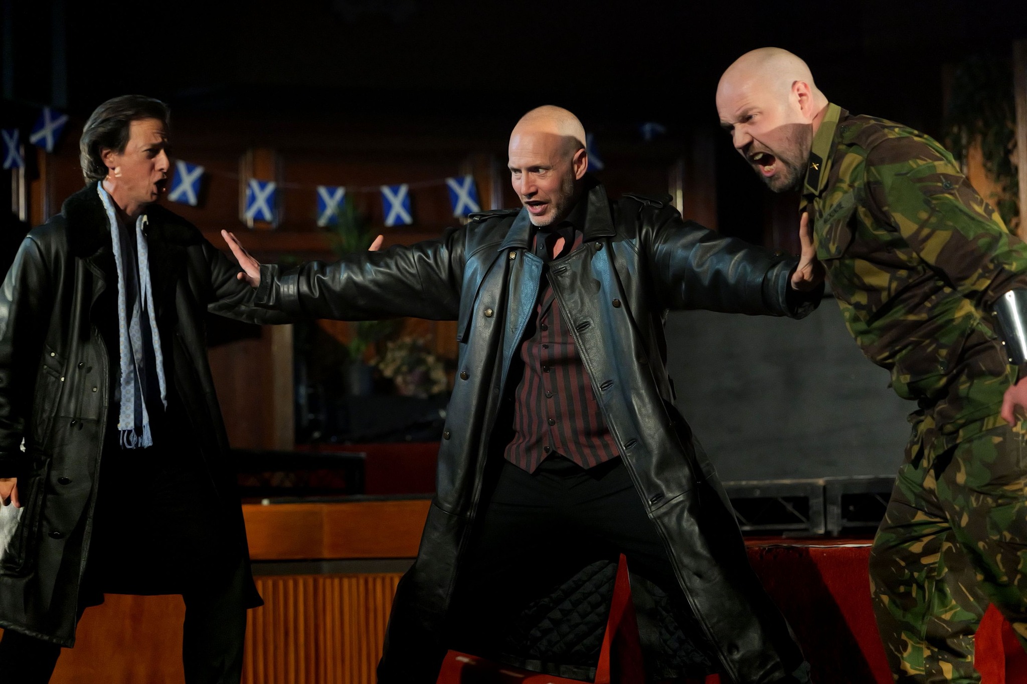 Faust, Scottish Opera - Photo: Douglas Taylor